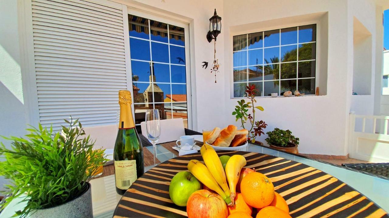 Ferienhaus Casa Blanca - Tarajalejo - Glasfaserinternet - Meerblick المظهر الخارجي الصورة