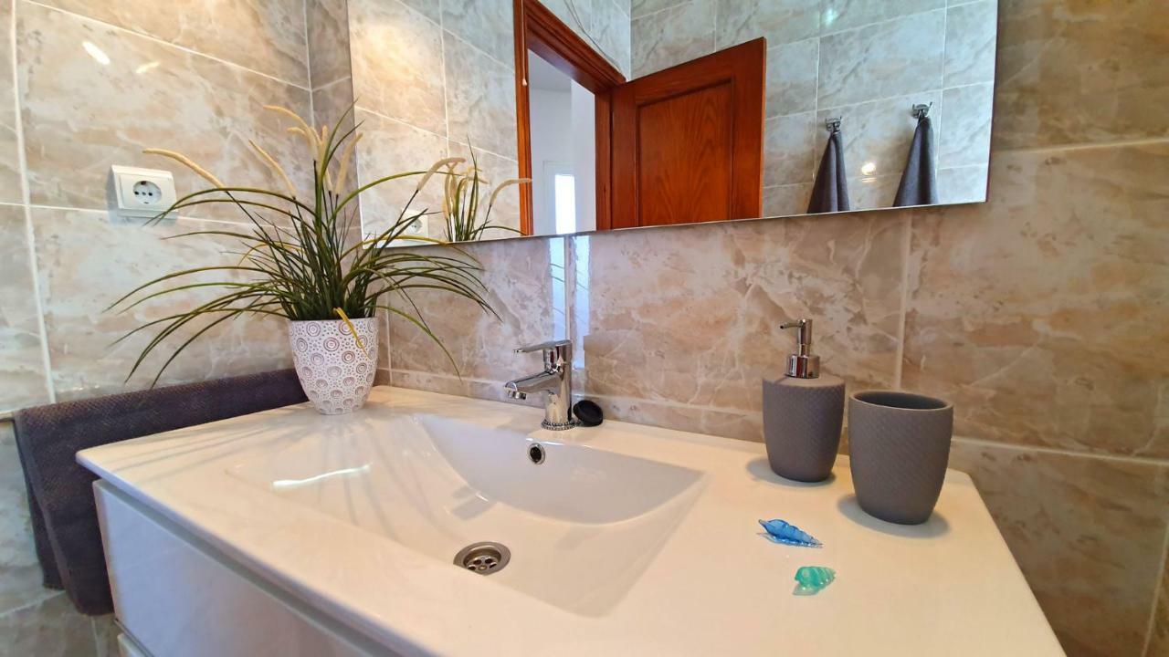 Ferienhaus Casa Blanca - Tarajalejo - Glasfaserinternet - Meerblick المظهر الخارجي الصورة